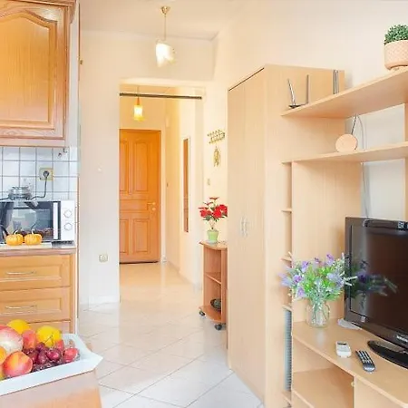 Marina Luxury חאניה